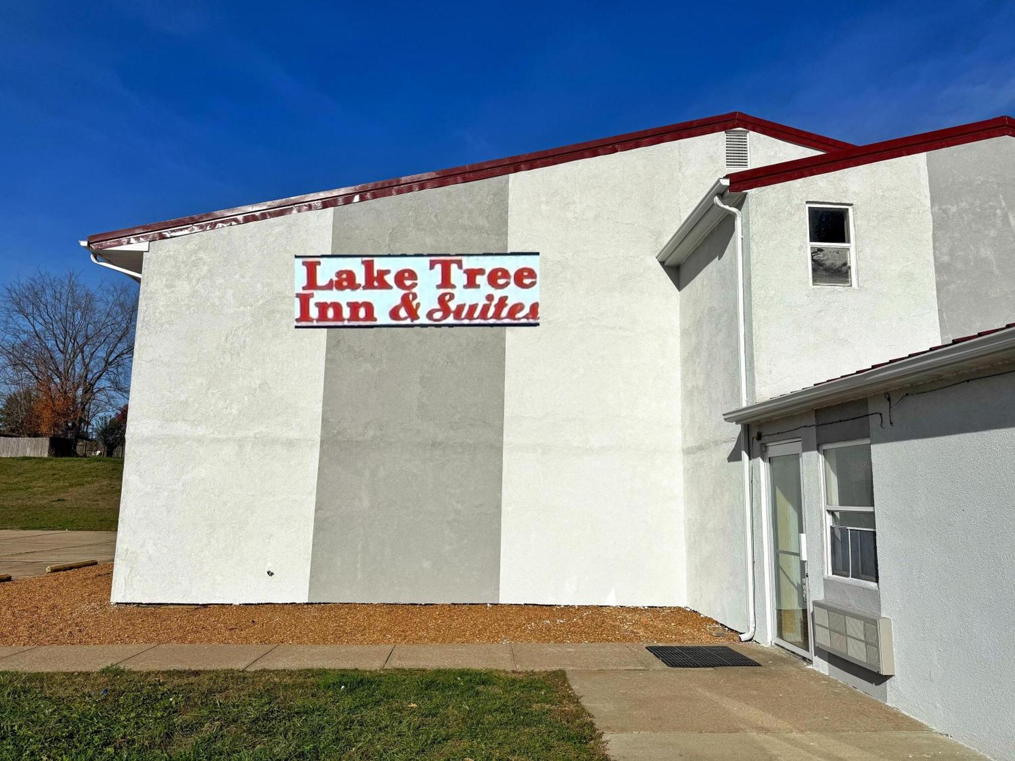 Lake Tree Inn & Suites Marion Buitenkant foto